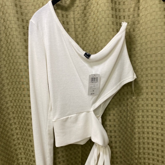 nwt white off the shoulder one shoulder bow top windsor - Picture 2 of 6